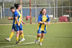 Παρελθόν και η Φεγγούλη, υπέγραψε στον Ολυμπιακό