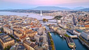 Σοκ για την Ελβετία: Δασμοί 39% από τις ΗΠΑ