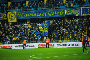 Θύρα 6: Συνεχίζονται εγγραφές για τα διαρκείας