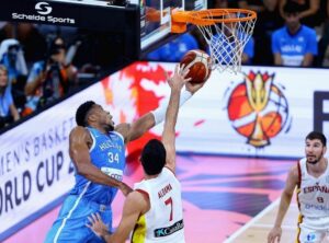 Ευρωμπάσκετ 2025: Πρώτη στους «16» η Ελλάδα