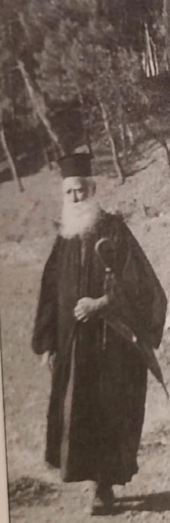 Το 6ο ΓΕΛ Αγρινίου μετονομάστηκε και επίσημα σε «6ο ΓΕΛ Αγρινίου – Αρχιμανδρίτης Απόστολος Φαφούτης»