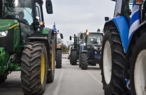 Αγρότες: Κλιμακώνουν τις κινητοποιήσεις – Όχι στον διάλογο με τον πρωθυπουργό