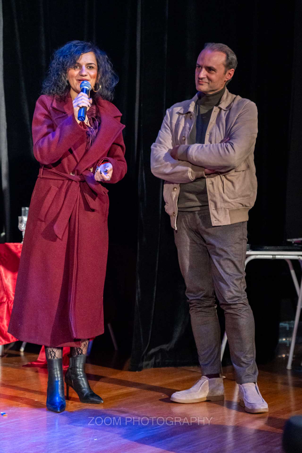 Κατάμεστο το Παπαστράτειο Μέγαρο στη χριστουγεννιάτικη γιορτή αλληλεγγύης της ΕΛΕΠΑΠ Αγρινίου