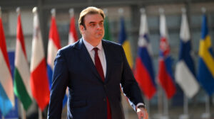 Ο Κυριάκος Πιερρακάκης εξελέγη ομόφωνα νέος Πρόεδρος του Eurogroup