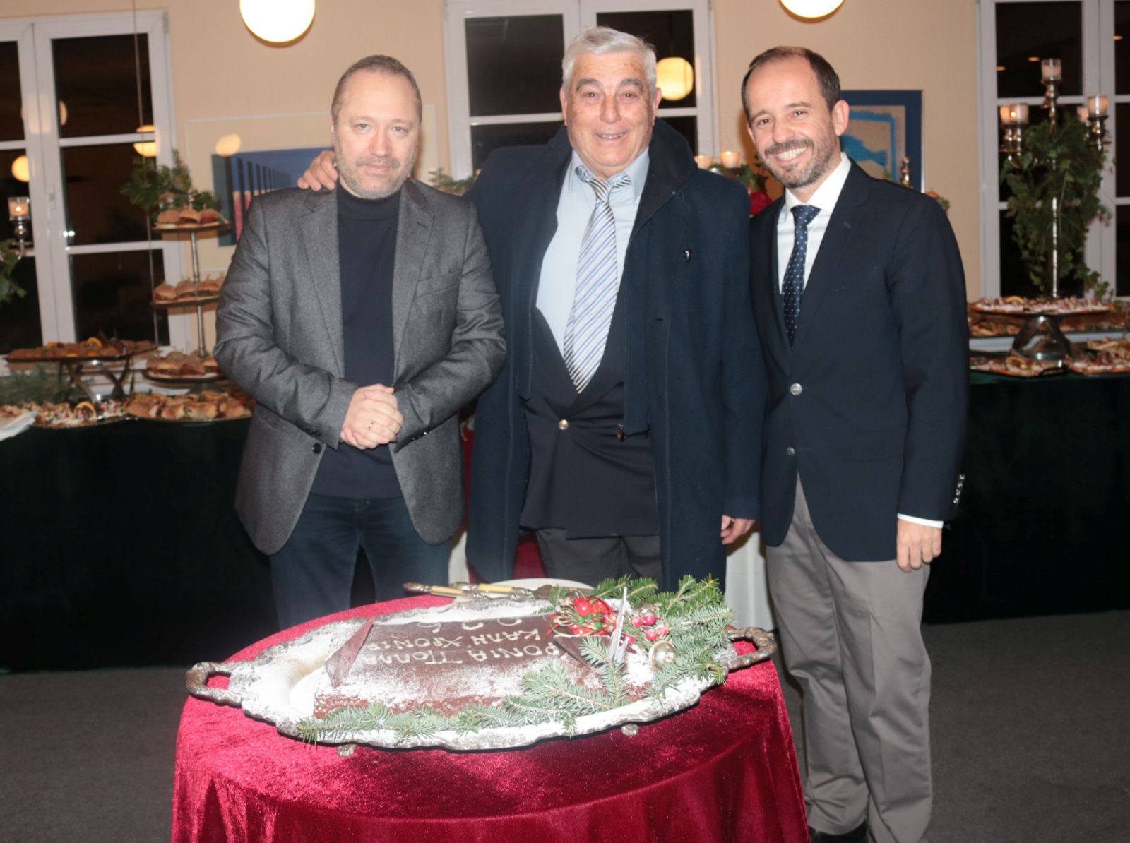 Γυμναστική Εταιρεία Αγρινίου: Κοπή πίτας σε κλίμα συγκίνησης για τα 80 χρόνια προσφοράς - Bράβευση του Γιώργου Κοτρώνη