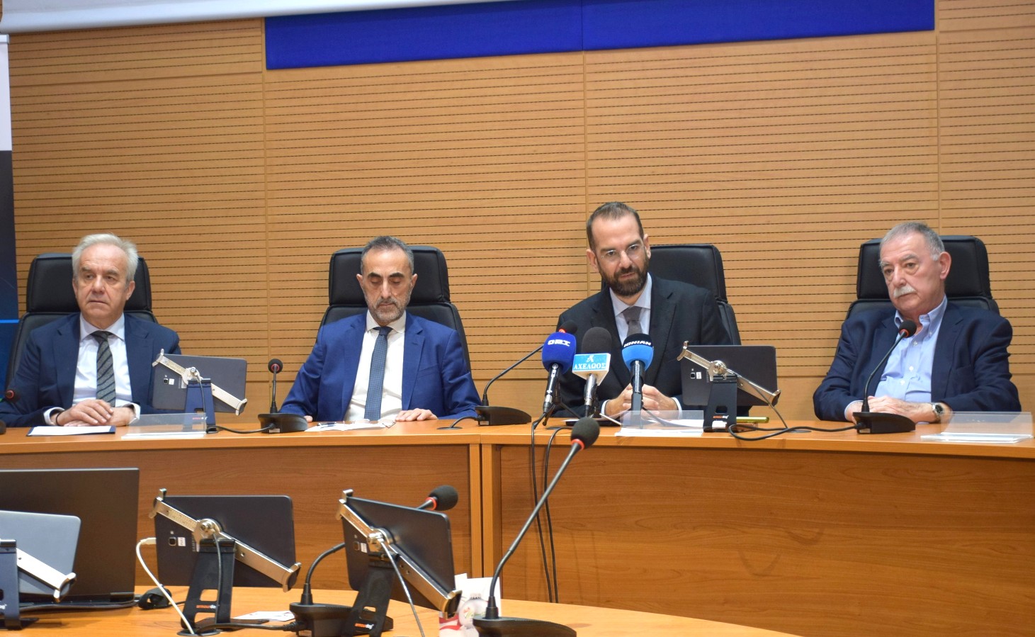 Στήριξη της μικρής επιχειρηματικότητας στη Δυτική Ελλάδα με 23 εκατ. ευρώ από την Περιφέρεια