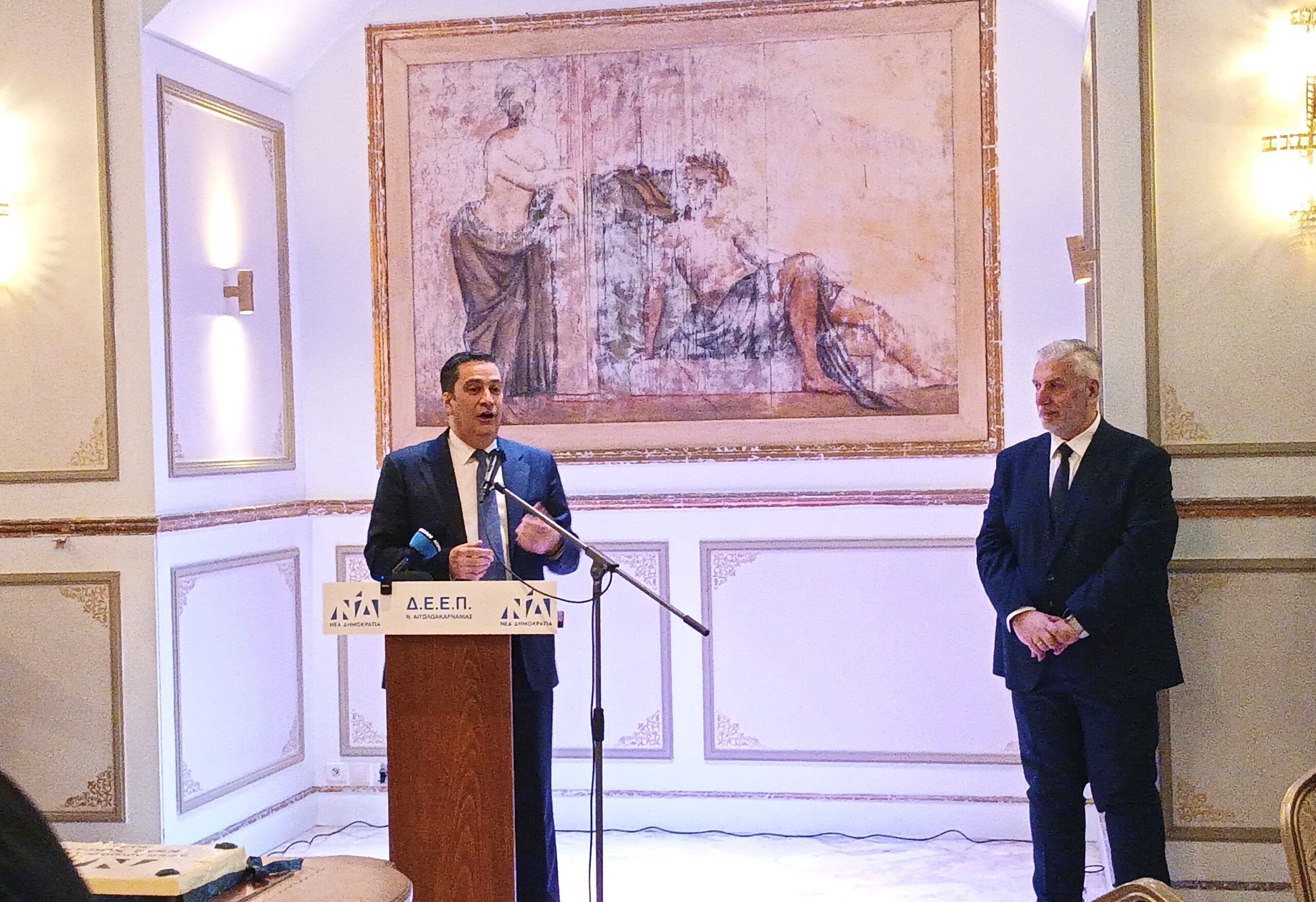 Αναβάθμιση του αεροδρομίου Αγρινίου ανακοίνωσε ο Νίκος Δένδιας — Προηγήθηκε το αίτημα του δημάρχου