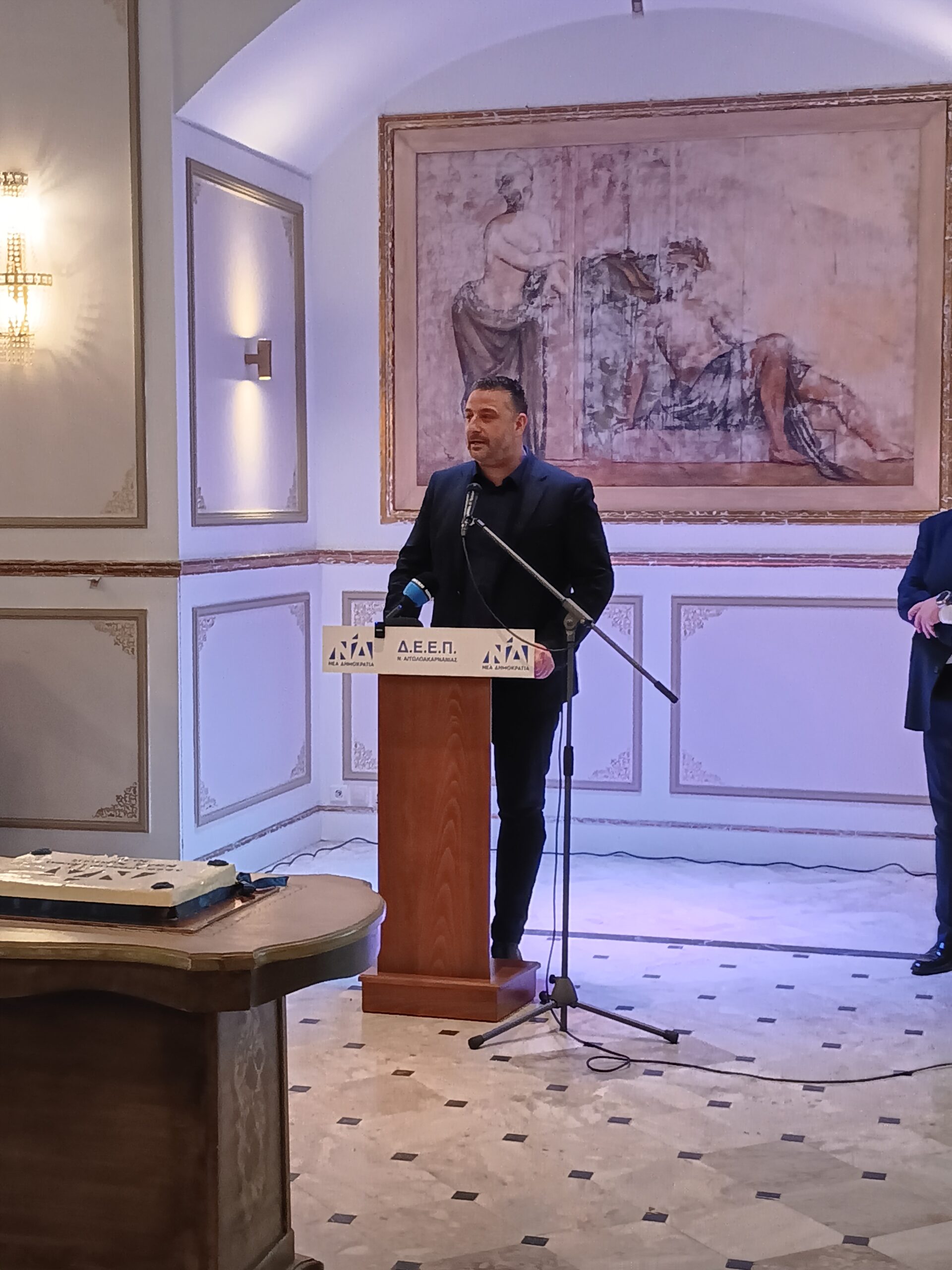 Αναβάθμιση του αεροδρομίου Αγρινίου ανακοίνωσε ο Νίκος Δένδιας — Προηγήθηκε το αίτημα του δημάρχου