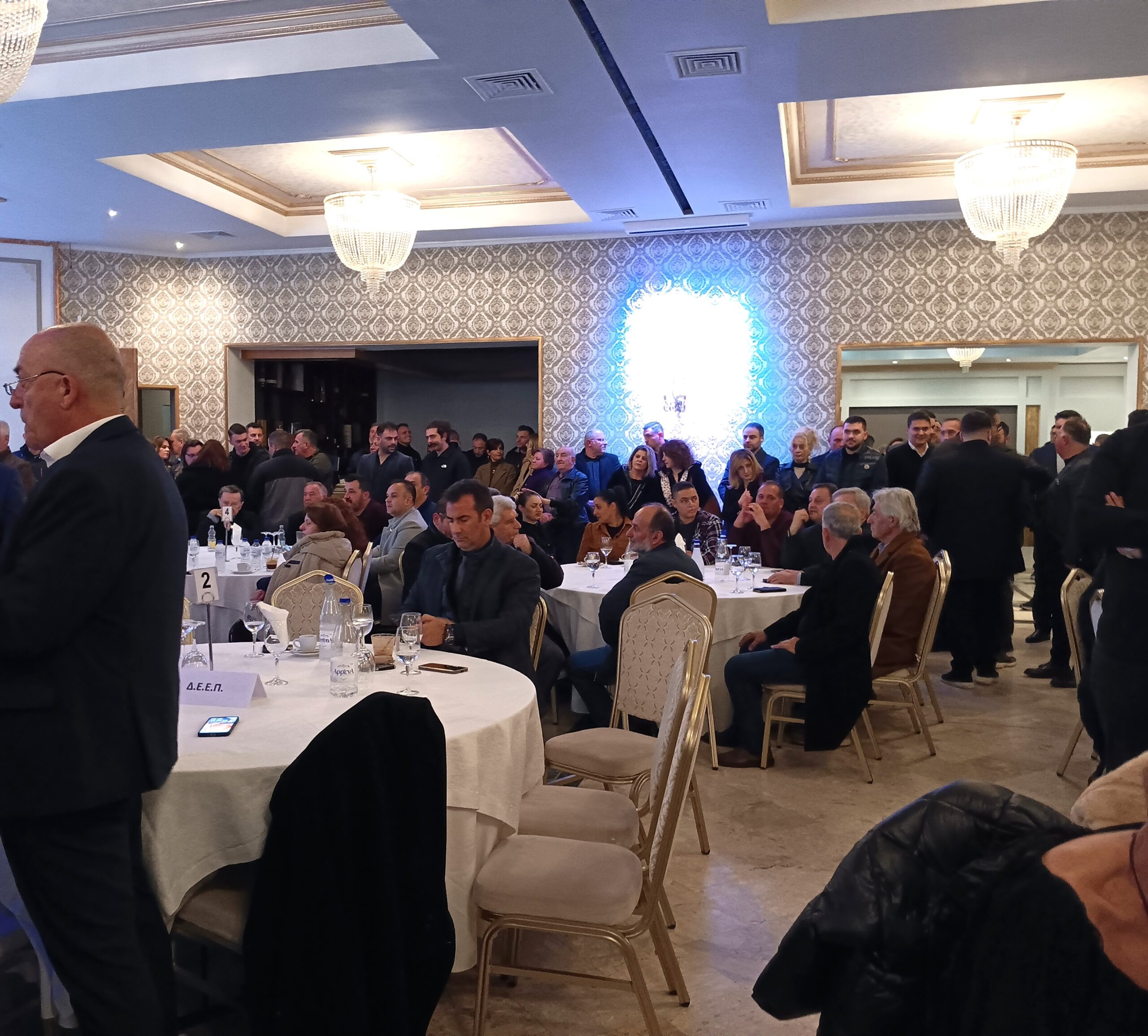 Αναβάθμιση του αεροδρομίου Αγρινίου ανακοίνωσε ο Νίκος Δένδιας — Προηγήθηκε το αίτημα του δημάρχου