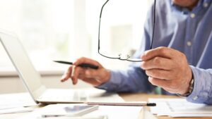 Ένωση Λογιστών Φοροτεχνικών Επαγγελματιών Αιτωλοακαρνανίας: Εργατική Ημερίδα για το ΠΣ Εργάνη ΙΙ και τον Νόμο 5239/2025