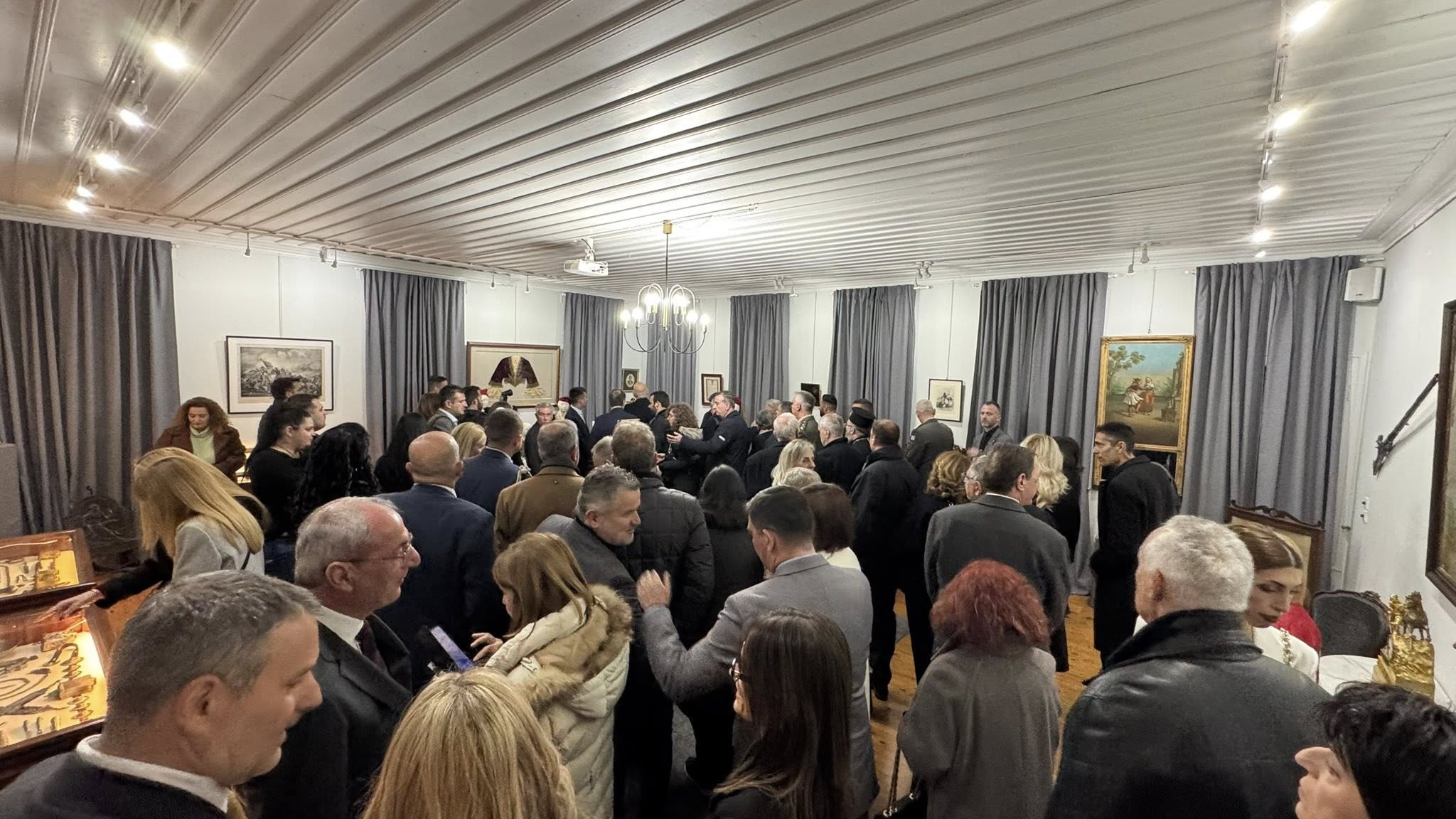 Εντυπωσιακά τα εγκαίνια της επετειακής έκθεσης  «Οι Ελεύθεροι Πολιορκημένοι»