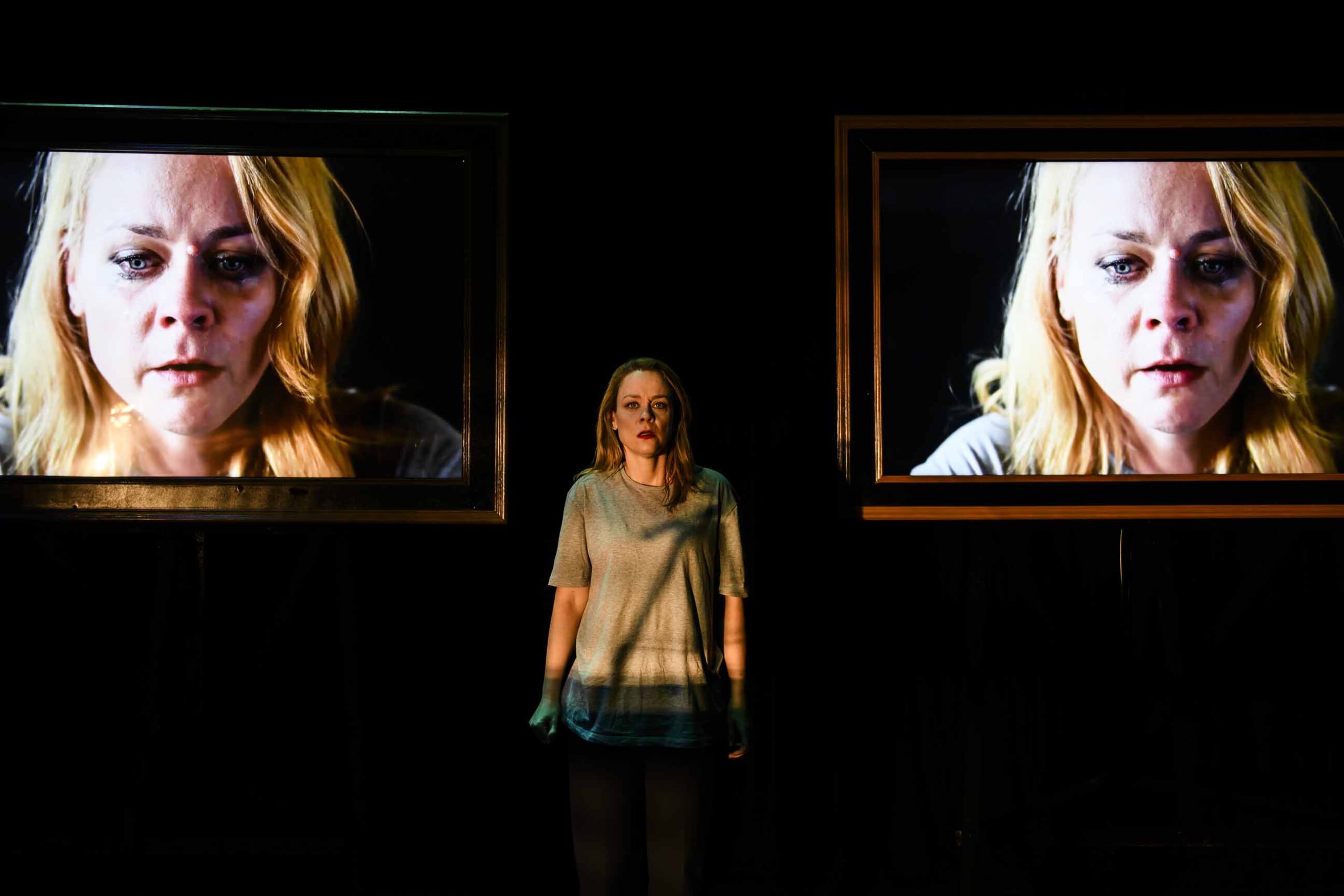 «PRIMA FACIE» στο Δημοτικό Θέατρο Αγρινίου με τη Λένα Παπαληγούρα