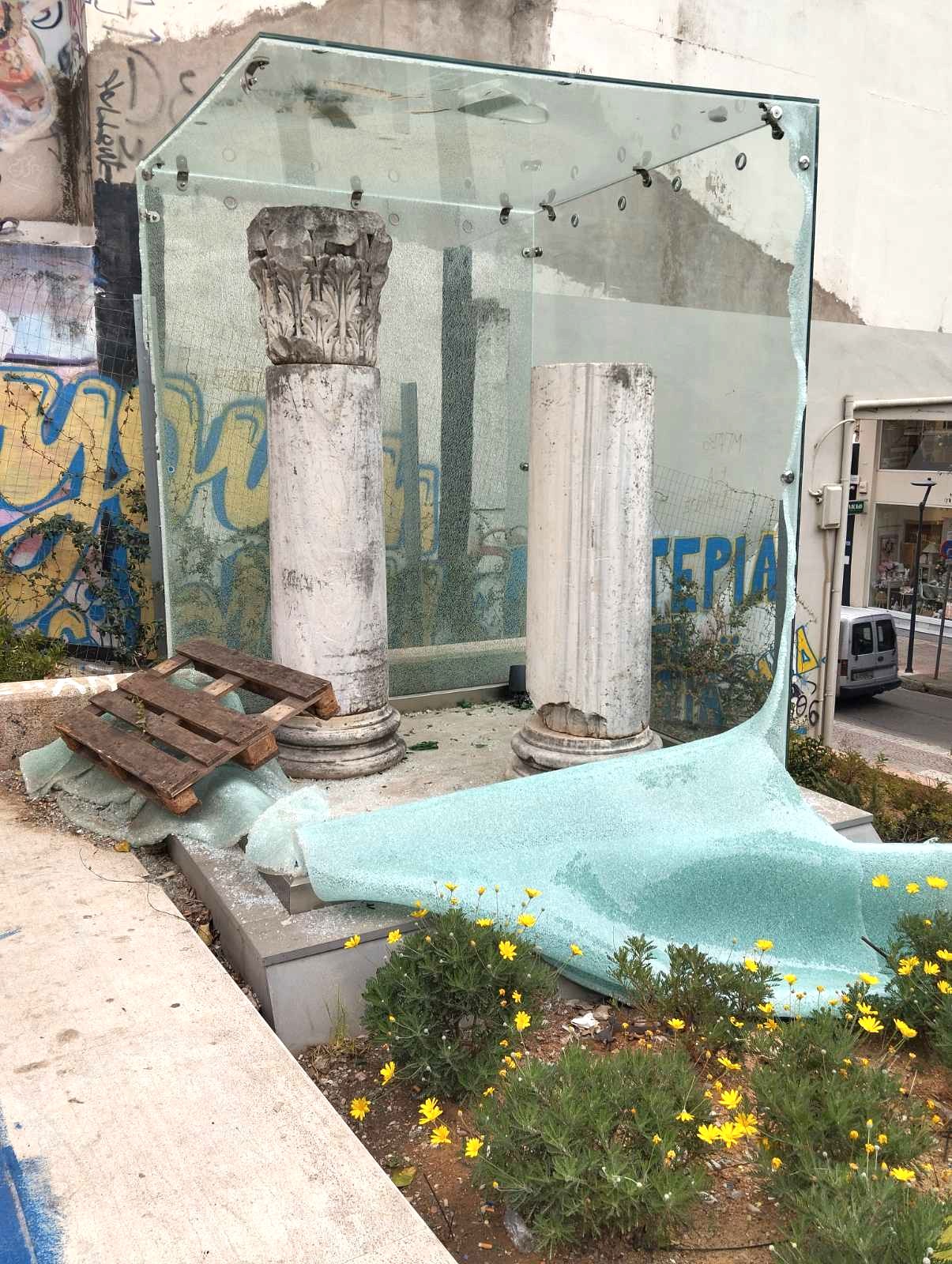 Συνεχίζουν ανεξέλεγκτοι οι γνωστοί – άγνωστοι