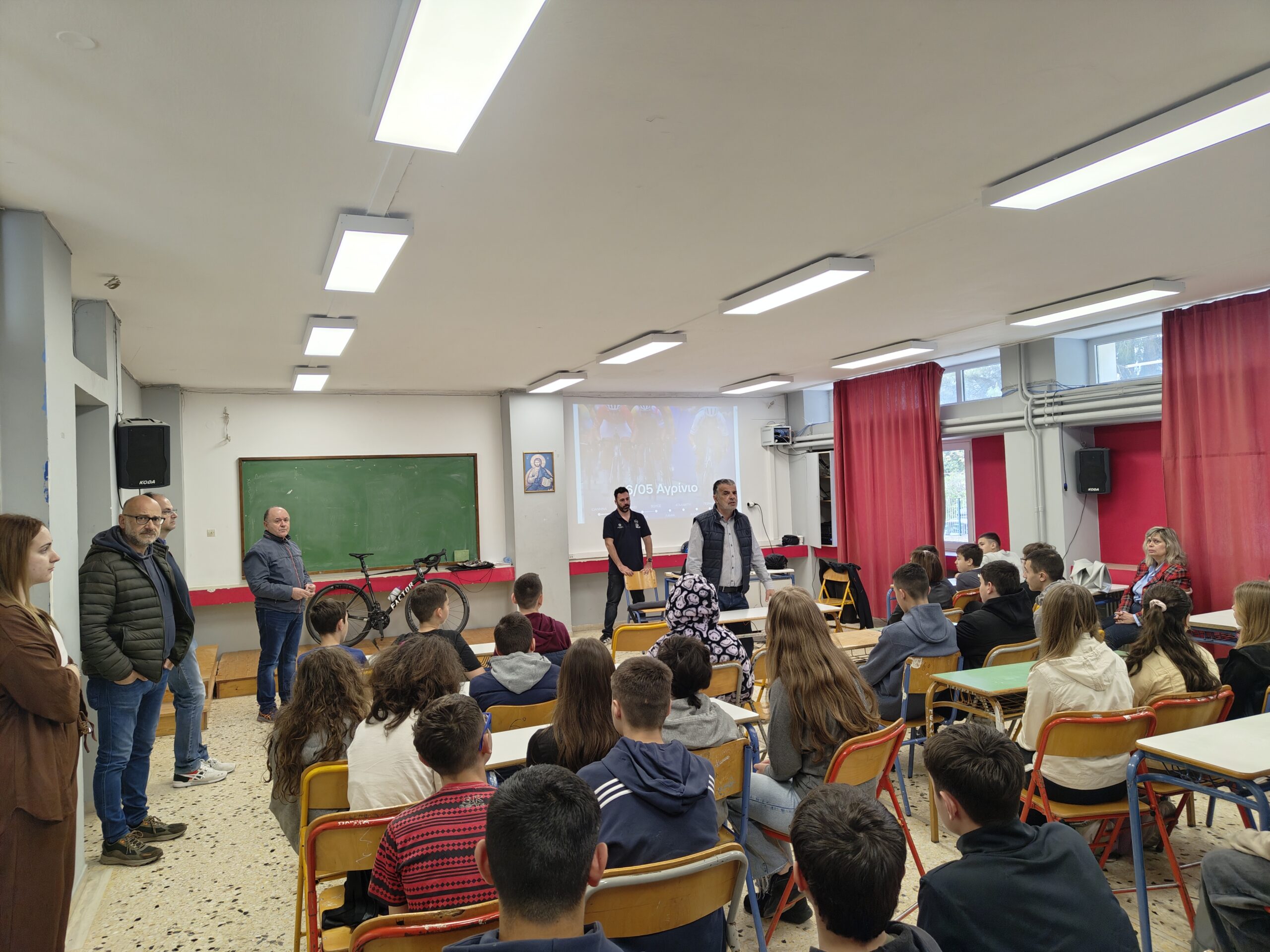 Αγρίνιο: Επιμορφωτικές δράσεις ποδηλατικής παιδείας σε Γυμνάσια με τη συμμετοχή του Δήμου και της Cycling Greece