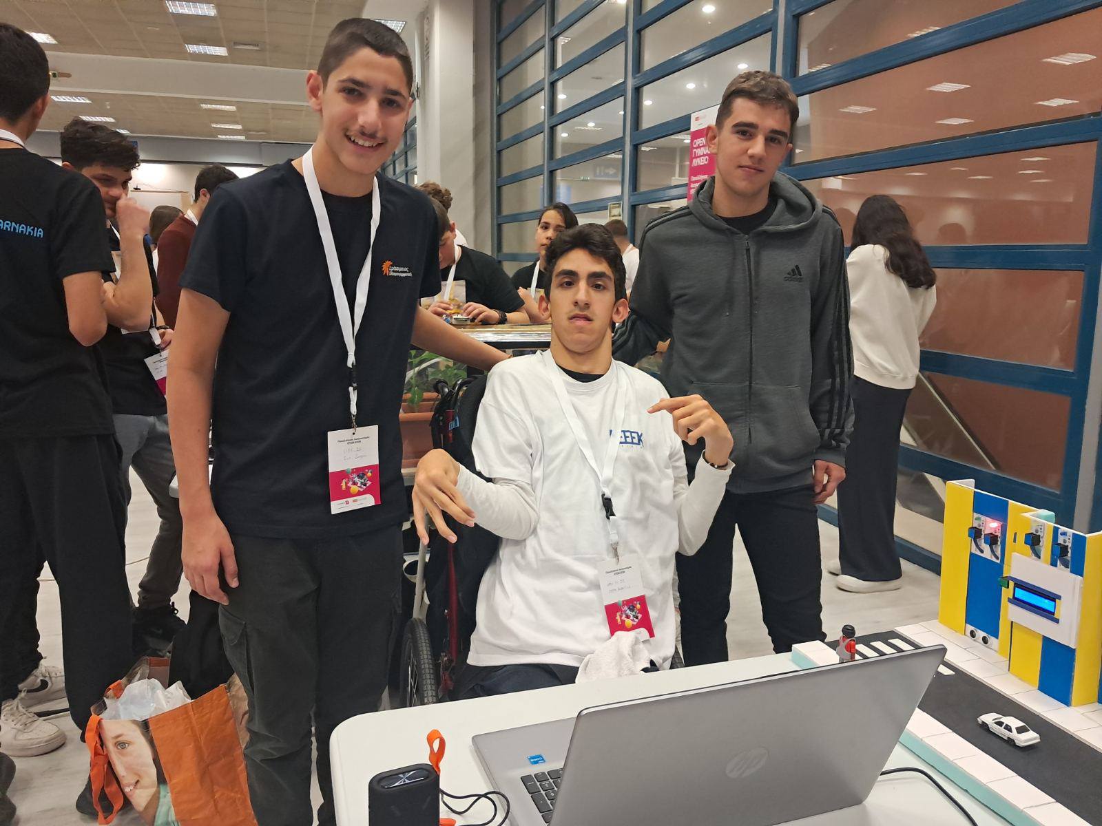 Ασημένιο μετάλλιο για το Ε.Ε.Ε.ΕΚ Αγρινίου στον Πανελλήνιο Διαγωνισμό STEM 2026