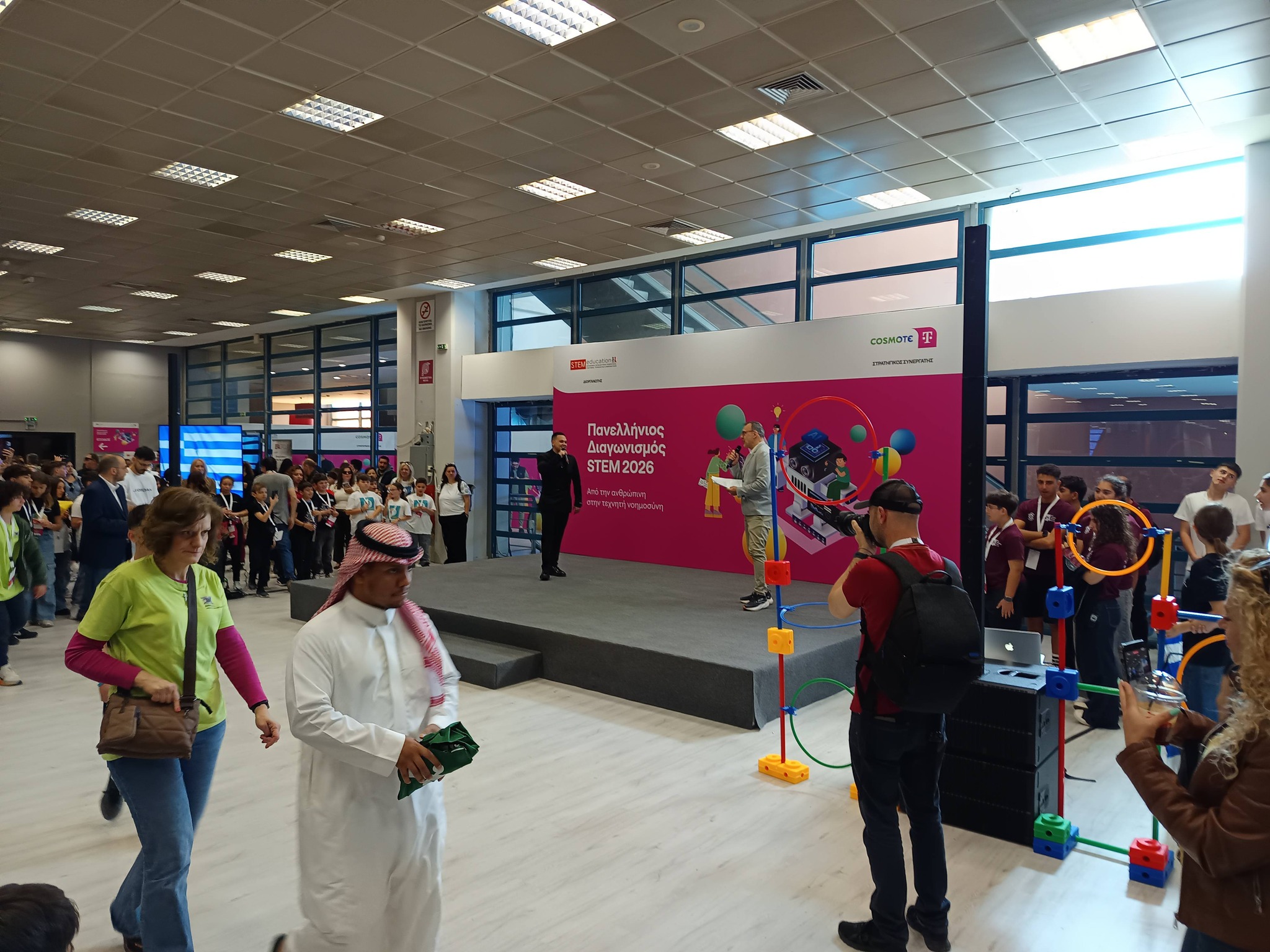 Ασημένιο μετάλλιο για το Ε.Ε.Ε.ΕΚ Αγρινίου στον Πανελλήνιο Διαγωνισμό STEM 2026