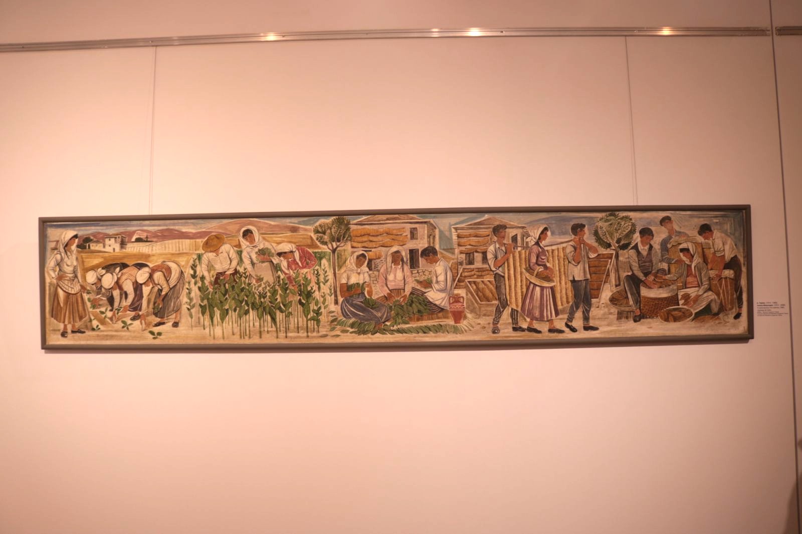 Εγκαινιάστηκε η έκθεση «Ελαίας & Καπνού Εγκώμιον» στην Δημοτική Πινακοθήκη Αγρινίου