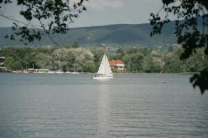Κώστας Πιστιόλας: Πρόταση για διεθνές κέντρο ιστιοπλοΐας σε Τριχωνίδα – Λυσιμαχεία