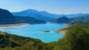 Λίμνη Μόρνου: Σημαντική ανάκαμψη των αποθεμάτων μετά τη λειψυδρία