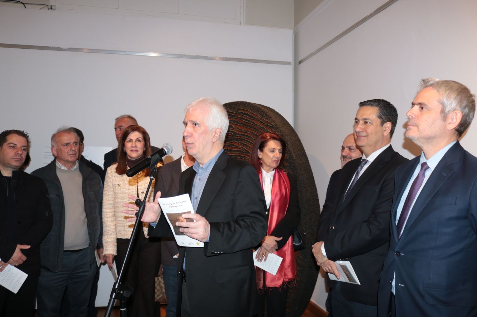 Εγκαινιάστηκε η έκθεση «Ελαίας & Καπνού Εγκώμιον» στην Δημοτική Πινακοθήκη Αγρινίου