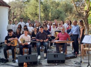 Για πρώτη φορά το πολυφωνικό τραγούδι στην περιοχή της Τριχωνίδας