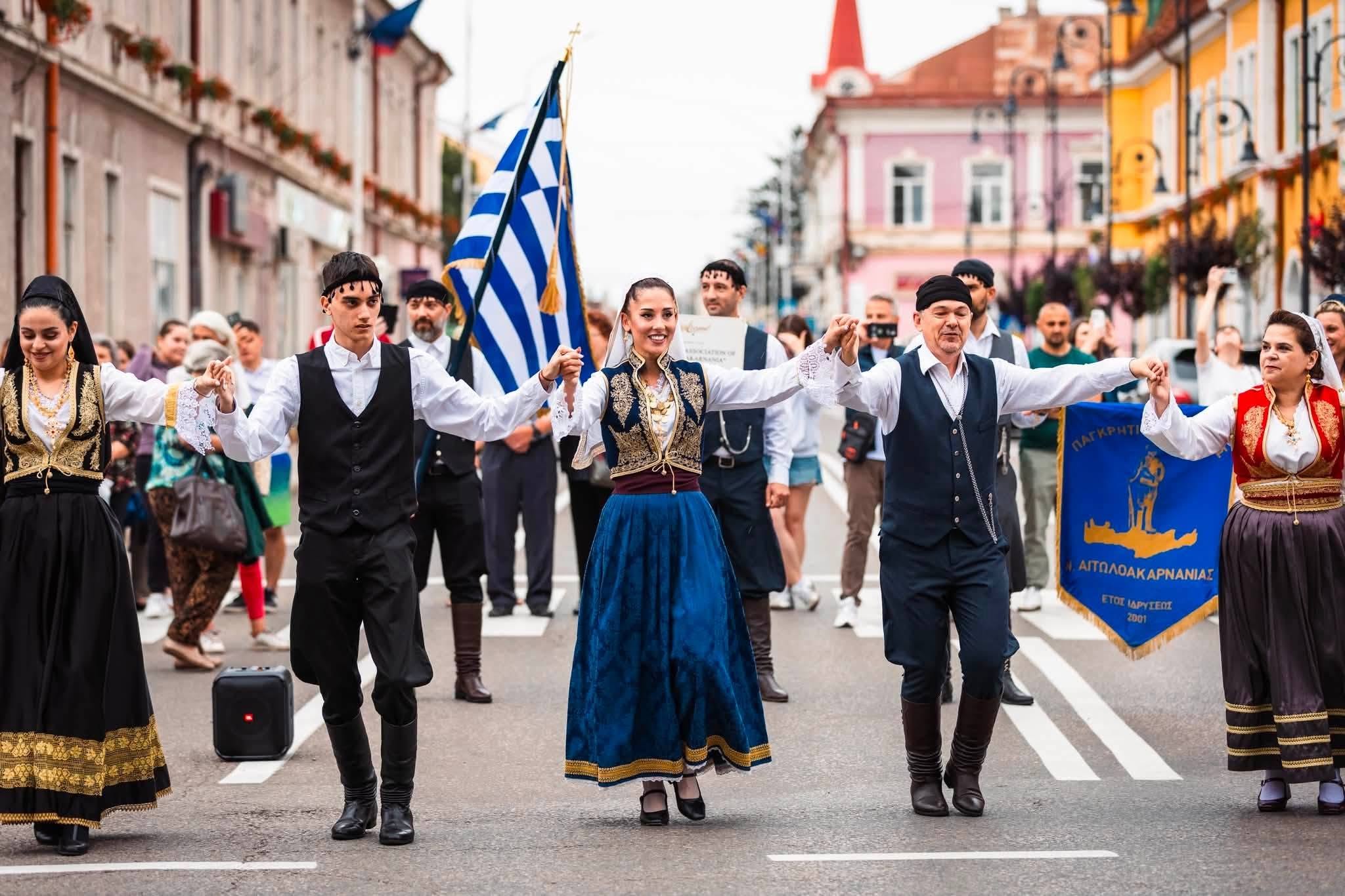 Ο Παγκρήτιος Σύλλογος Αιτωλοακαρνανίας εκπροσώπησε την Ελλάδα στο Διεθνές Φεστιβάλ Φολκλόρ της Ρουμανίας