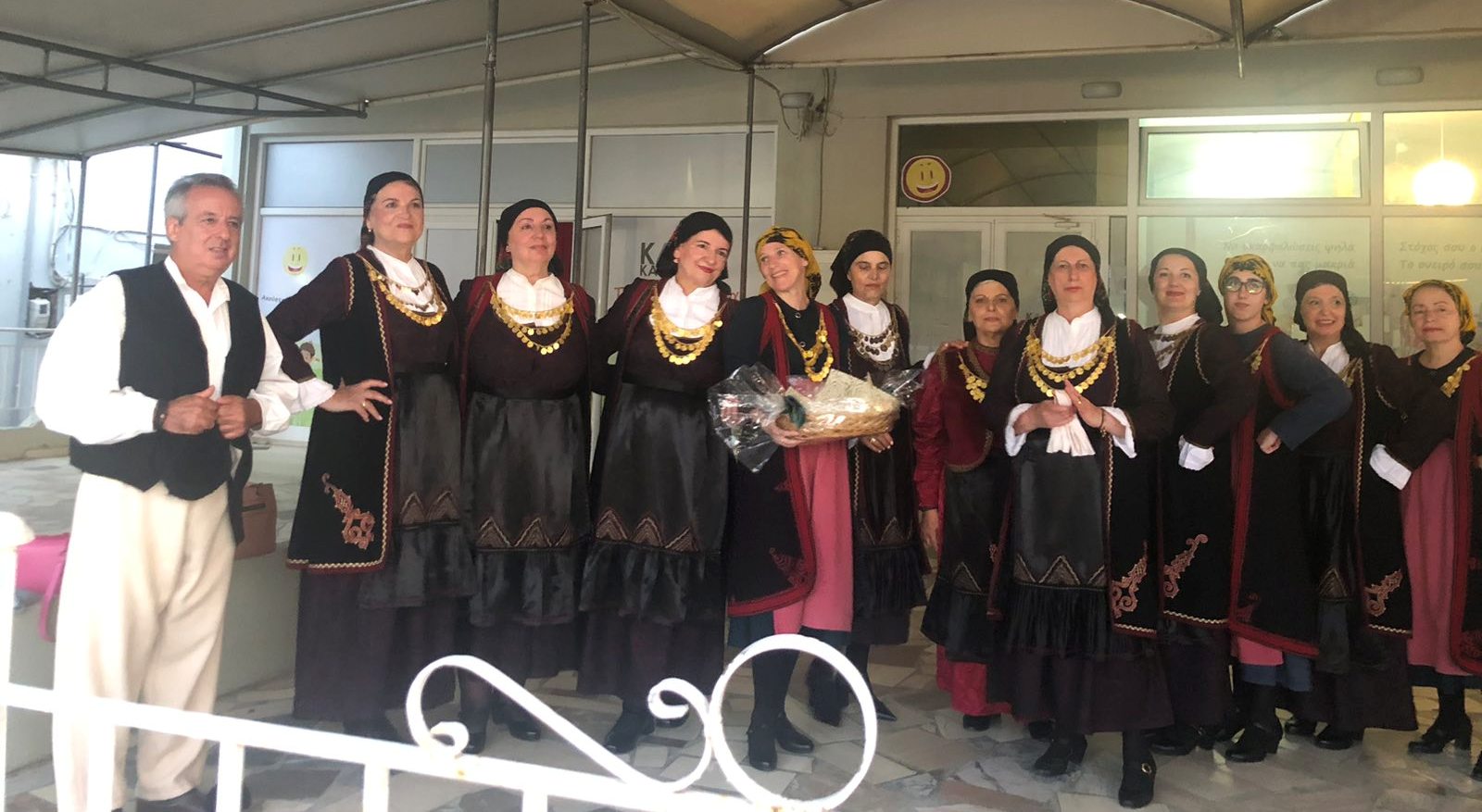 Δυναμική παρουσία του Πανευρυτανικού Συλλόγου Αιτωλοακαρνανίας στο 18ο Φεστιβάλ Παραδοσιακών Χορών Πρέβεζας