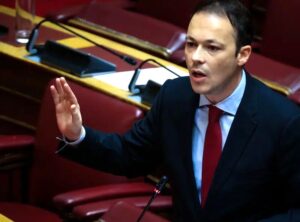 Στη Βουλή οι ελλείψεις στις υποδομές του ΕΕΕΕΚ και του ΕΝΕΕΓΥΛ Αγρινίου