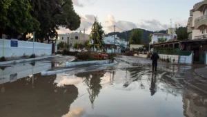 Ρόδος: Νεκρός 62χρονος στα Στεγνά – Μεγάλες καταστροφές από την κακοκαιρία στο νησί