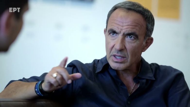 Νίκος Αλιάγας: Η φωτογραφία του πατέρα του στην κηδεία του και ο λόγος που αποφάσισε να τη δημοσιεύσει